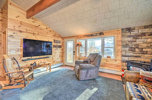 Photo 7 - Cozy Speculator Cottage ~ 2 Miles to Ski Resort