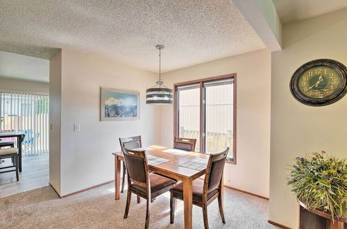 Photo 17 - Modern Anchorage Townhome: 8 Mi to Downtown