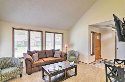 Photo 22 - Modern Anchorage Townhome: 8 Mi to Downtown