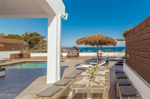 Photo 48 - Luxury Villa Cavo Mare Thalassa With Private Pool Jacuzzi