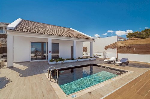 Foto 21 - Luxury Villa Cavo Mare Thalassa With Private Pool Jacuzzi