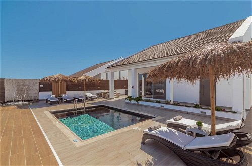 Foto 19 - Luxury Villa Cavo Mare Thalassa With Private Pool Jacuzzi