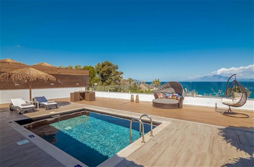 Foto 22 - Luxury Villa Cavo Mare Thalassa With Private Pool Jacuzzi
