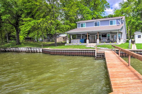 Photo 1 - Lakefront Mabank Retreat w/ Dock + Boat House