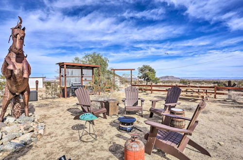 Photo 25 - Desert Escape - Hot Tub, Fire Pit & Grill