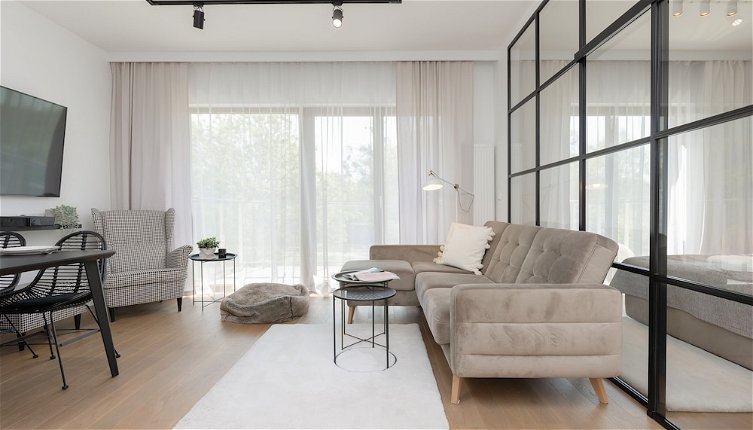 Photo 1 - Boutiq Park Apartment Warsaw by Renters