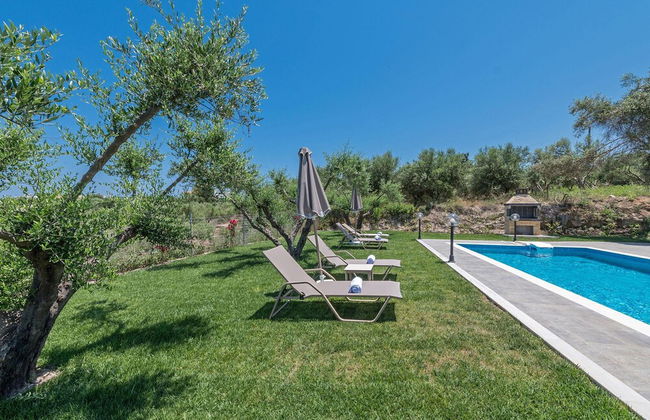 Villa Guinevere-with Private Pool - Foto 7