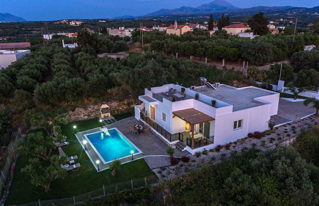 Villa Guinevere-with Private Pool - Foto 2