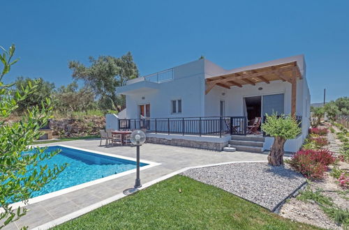 Foto 3 - Villa Guinevere-with Private Pool