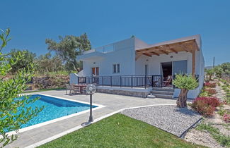 Foto 3 - Villa Guinevere-with Private Pool