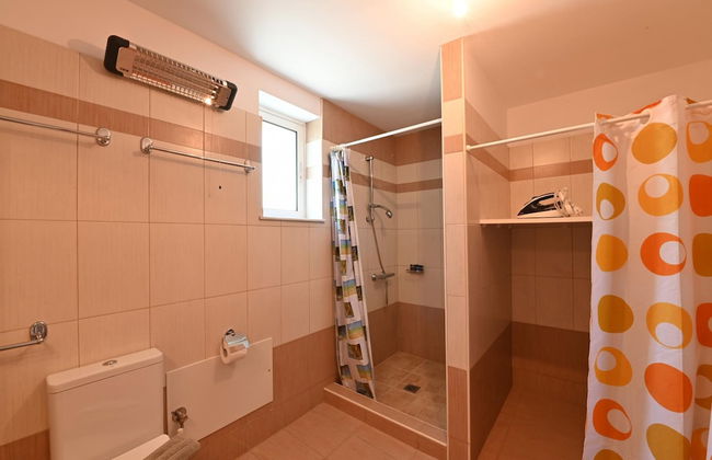 Villa Guinevere-with Private Pool - Foto 25