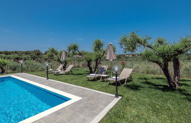 Villa Guinevere-with Private Pool - Foto 12