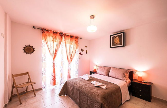 Villa Guinevere-with Private Pool - Foto 27