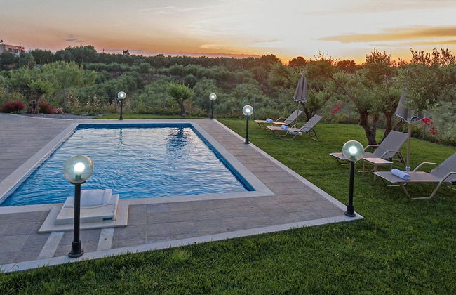 Villa Guinevere-with Private Pool - Foto 15
