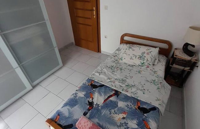 Impeccable 2-bed House in - Foto 3