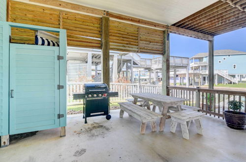 Photo 14 - Stilted Galveston Vacation Home w/ Canal Views