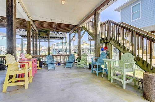 Photo 29 - Stilted Galveston Vacation Home w/ Canal Views