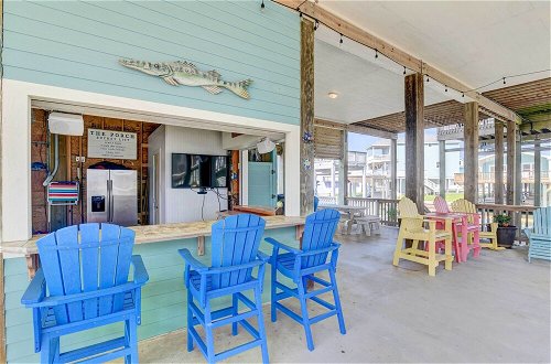 Photo 9 - Stilted Galveston Vacation Home w/ Canal Views