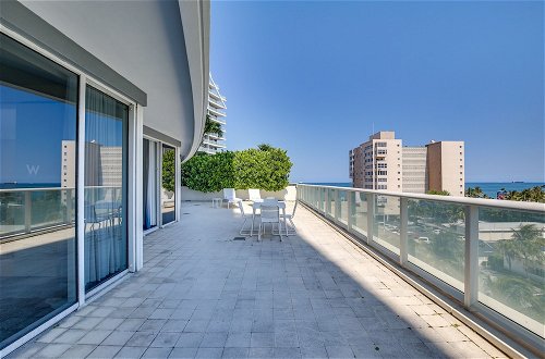 Foto 4 - Fort Lauderdale Condo w/ Veranda + Ocean View
