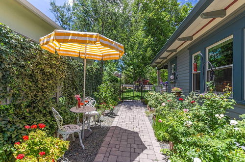 Photo 7 - Historic Prescott Home With Yard: Walk Downtown