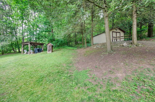 Photo 27 - Cottage w/ Hot Tub & Fire Pit By Mahantango Creek