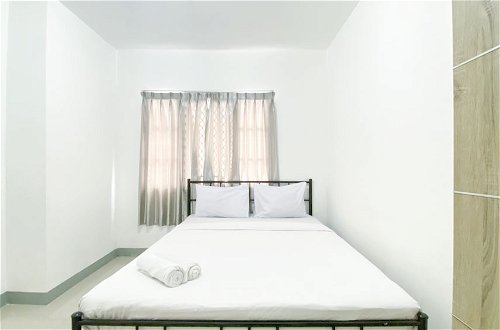 Photo 12 - Best Deal And Cozy 2Br Puri Garden Apartment