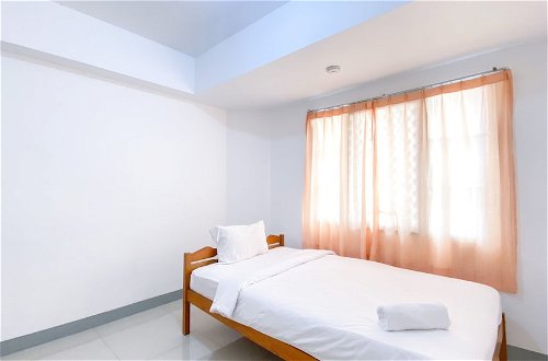 Photo 9 - Best Deal And Cozy 2Br Puri Garden Apartment