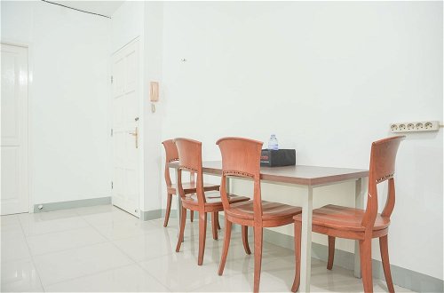 Photo 26 - Best Deal And Cozy 2Br Puri Garden Apartment