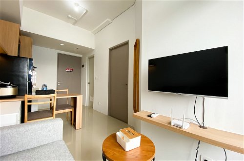Photo 15 - Best Homey 1Br At Vasanta Innopark Apartment