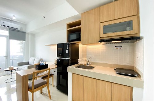 Photo 8 - Best Homey 1Br At Vasanta Innopark Apartment