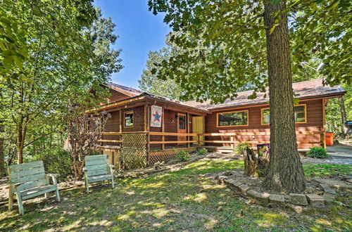 Foto 27 - Home w/ Large Deck on Table Rock Lake