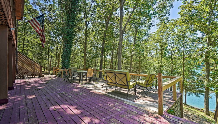 Foto 1 - Home w/ Large Deck on Table Rock Lake