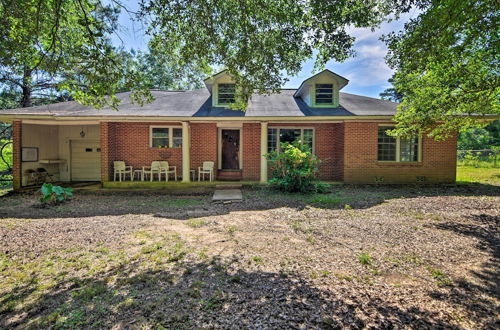 Photo 8 - Secluded Baton Rouge Area Hideaway w/ Lawn