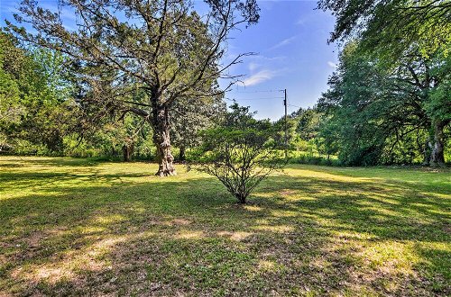 Photo 21 - Secluded Baton Rouge Area Hideaway w/ Lawn
