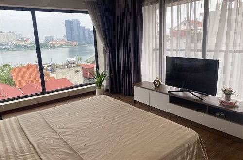 Photo 5 - ParadiseHome Luxury Apartment Nhat Chieu