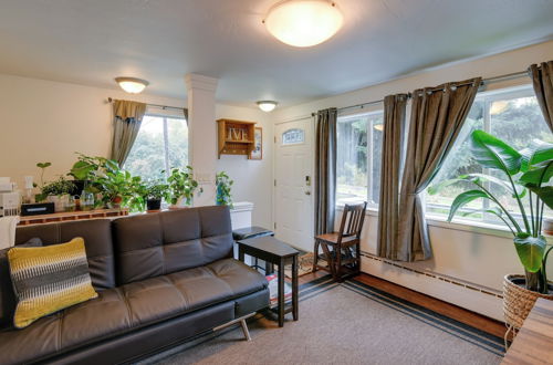 Photo 13 - Cozy Anchorage Retreat < 4 Mi to Downtown