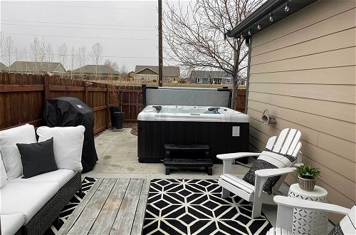 Foto 4 - Townhome w/ Private Hot Tub, 8 Mi to Downtown