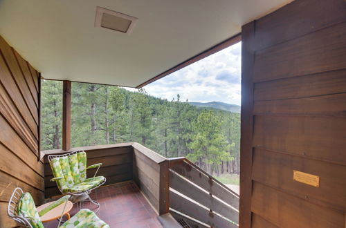 Photo 10 - Luxe Boulder 'barrett House' on Mtn Peak W/hot Tub