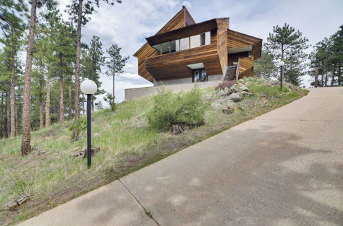 Photo 37 - Luxe Boulder 'barrett House' on Mtn Peak W/hot Tub