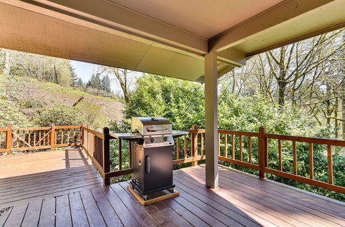 Photo 28 - Riverfront Cabin w/ Deck Near Merwin Lake Park