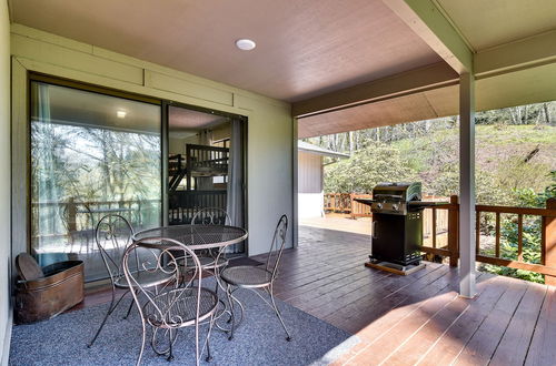 Photo 17 - Riverfront Cabin w/ Deck Near Merwin Lake Park