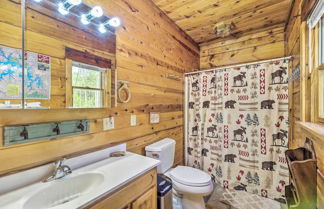 Photo 3 - Spacious Cabin on Dale Hollow Lake W/hot Tub