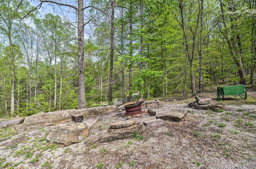 Photo 2 - Spacious Cabin on Dale Hollow Lake W/hot Tub