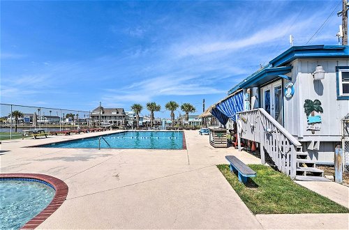 Photo 22 - Family-friendly Galveston Home: Walk to Beach