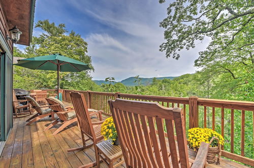 Photo 8 - Dream Catcher: Luxe Cabin w/ Large Deck + Mtn View