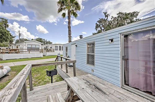 Photo 20 - Cozy Lakefront Home in Ocala w/ Deck, Grill + A/c