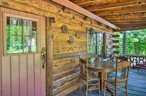 Photo 16 - Picturesque Log Cabin < 1 Mile to Table Rock Lake