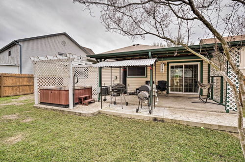 Photo 19 - Dog-friendly Texas Retreat w/ Hot Tub, Patio & Bar