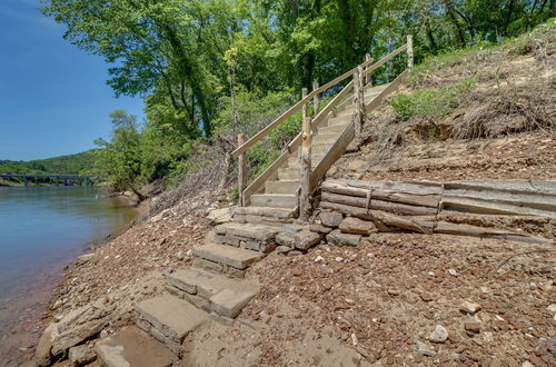 Photo 32 - Roomy Riverfront 'trout Valley Cabin' w/ Porch