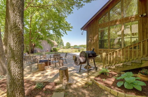 Photo 12 - Roomy Riverfront 'trout Valley Cabin' w/ Porch